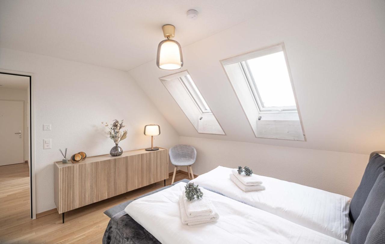 Modern 3Bdr Duplex With Skyroof In Trendy Zurich West Apartment ภายนอก รูปภาพ