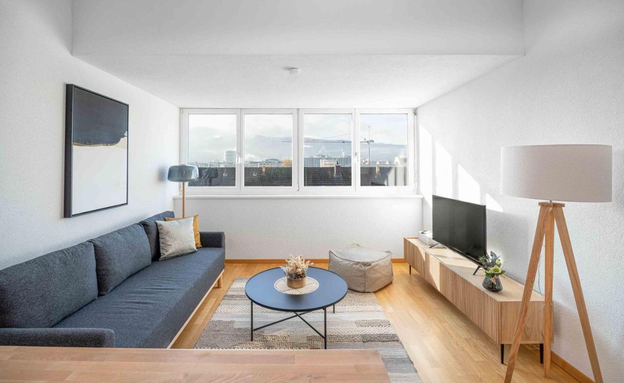 Modern 3Bdr Duplex With Skyroof In Trendy Zurich West Apartment ภายนอก รูปภาพ