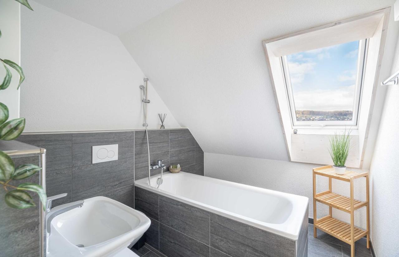 Modern 3Bdr Duplex With Skyroof In Trendy Zurich West Apartment ภายนอก รูปภาพ